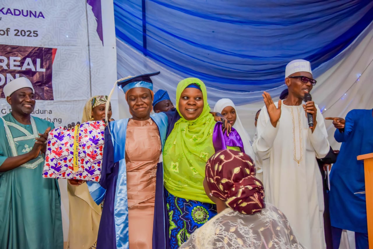 ✨🎓 Cherry Heart Academy Graduation 2025 🎓✨ What a proud and joyful day at Cherry Heart Academy, Kaduna! The Class of 2025 walked the stage with confidence, celebrating years of hard work, resilience, and achievement. Under the theme “Thinking Real Solution”, these bright minds are stepping into the future ready to make a difference. Congratulations to all the graduates—you’ve made your families, teachers, and community proud. Here’s to new beginnings and endless possibilities! 