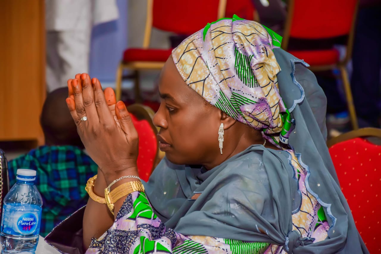 ✨🎓 Cherry Heart Academy Graduation 2025 🎓✨ What a proud and joyful day at Cherry Heart Academy, Kaduna! The Class of 2025 walked the stage with confidence, celebrating years of hard work, resilience, and achievement. Under the theme “Thinking Real Solution”, these bright minds are stepping into the future ready to make a difference. Congratulations to all the graduates—you’ve made your families, teachers, and community proud. Here’s to new beginnings and endless possibilities! 