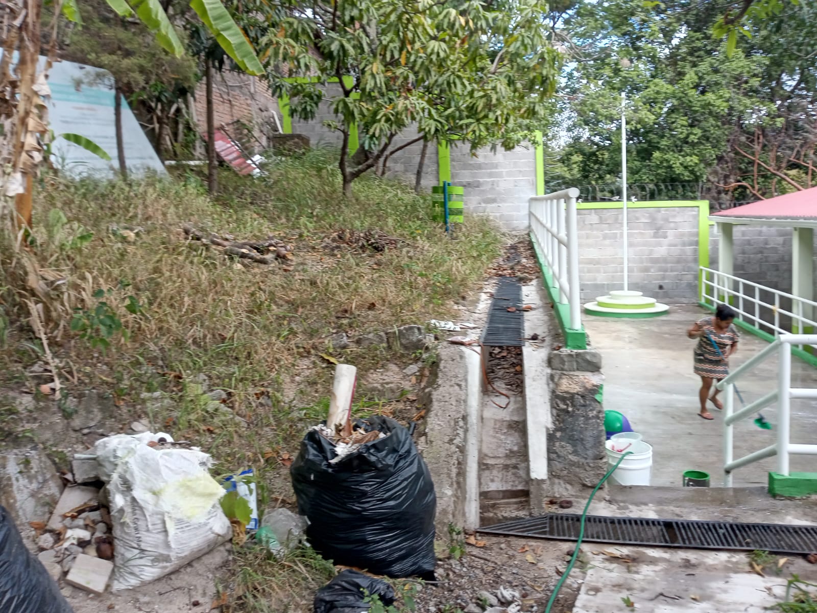Fotografía del producto: Construcción de Kinder Impulsado por el Partido LIBRE bajo la Administración de la Presidenta Xiomara Castro - Ángulo 8