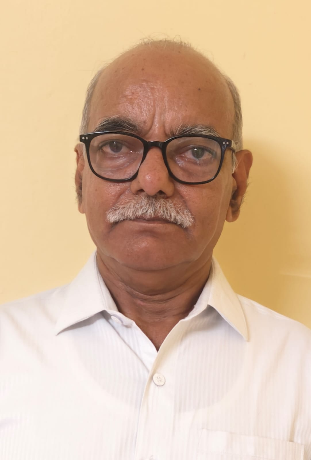 Dr. Yatinder Singh