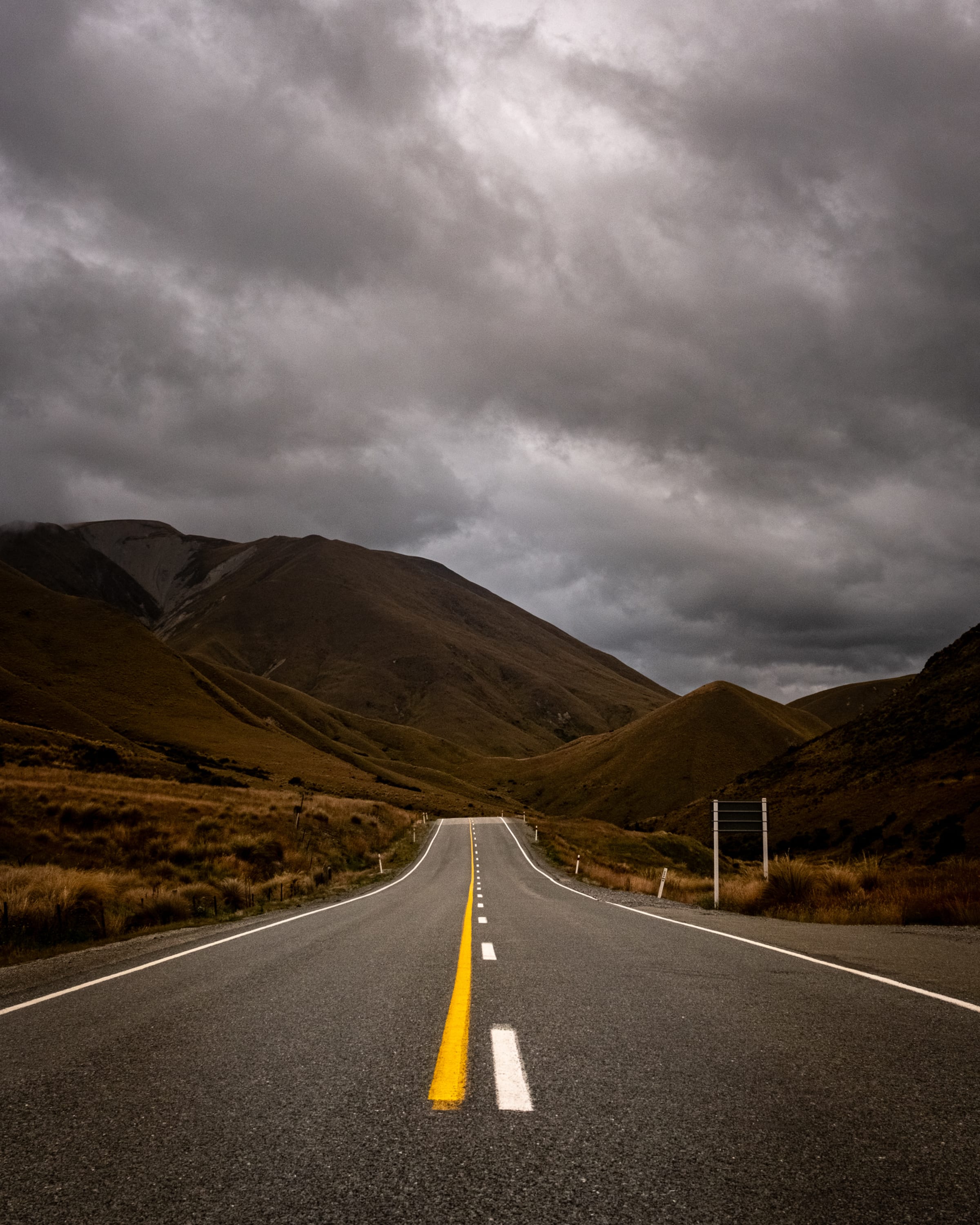 Heading up to Lindis Pass