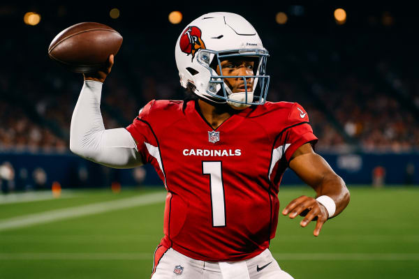 Beck Makes Hall of Fame Debut as Cardinals Start Preseason