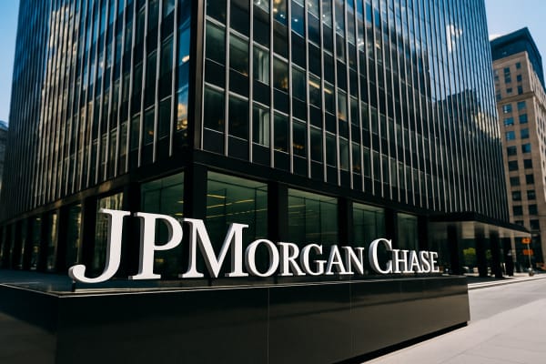 JPMorgan Beats Q3 Estimates as Trading and Investment Banking Rebound