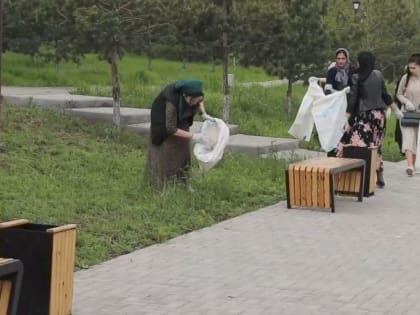 Власти Назрани провели масштабный городской субботник!