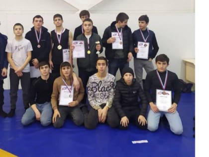 Воспитанники спортшколы Плиево стали призерами чемпионата Ингушетии по ММА