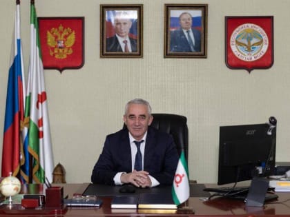 Сегодня празднует свой день рождения Глава г. Назрань Урусхан Евлоев