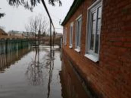 В Ингушетии из-за сильного ливня подтопило несколько частных домов