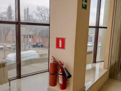 Крупнейший торговый центр Карабулака проверили в Ингушетии на пожарную безопасность