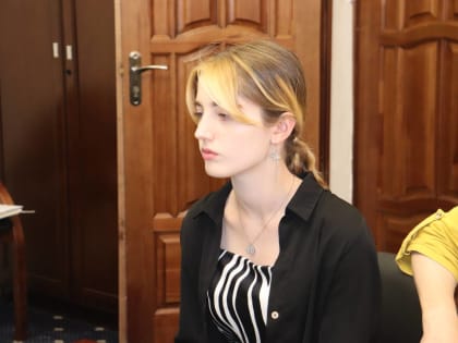 Взаимодействие с населением: и.о. министра образования и науки региона ответил на вопросы жителей республики