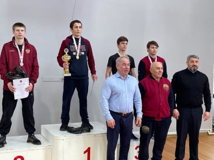 Двое сунженцев стали победителями Чемпионата  Москвы по классической борьбе
