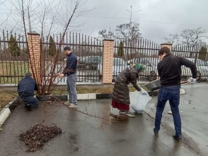 В преддверии священного месяца Рамадан в Карабулаке прошёл субботник