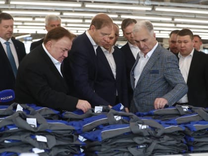 Денис Мантуров в рамках рабочего визита в Ингушетию побывал на швейном производстве