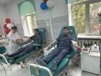 Сотрудники управления Росгвардии по Ингушетии приняли участие в донорской акции