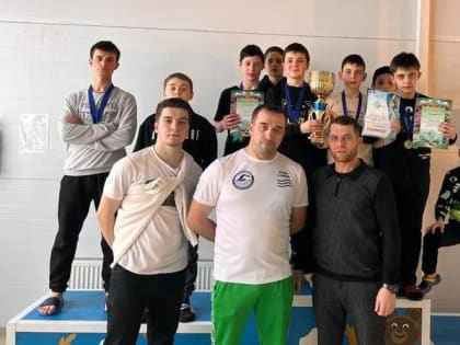 Сборная команда Ингушетии стала второй на открытом турнире по плаванию в Ставропольском крае