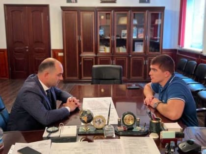 Исполняющий обязанности Главы города Карабулак Ахмед Дидигов встретился  с Олимпийским чемпионом 2020 года, двукратным чемпионом мира и Европы по греко-римской борьбе Мусой Евлоевы