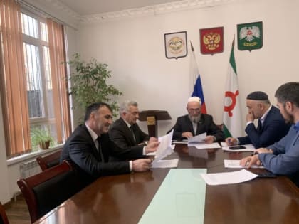 12.04.2023 состоялось заседание комиссии по бюджету финансам, экономическим вопросам, местным налогам и муниципальной собственности