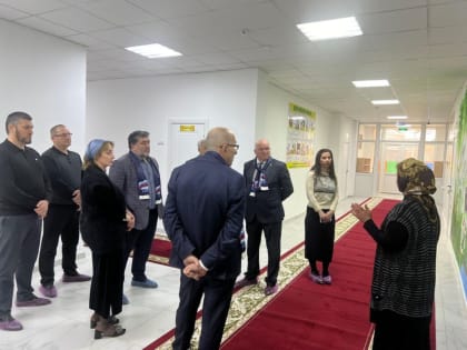 Партдесант «Единой России» в Назрани проверил ход строительства детского сада на 200 мест по улице Интернациональная в рамках реализации Народной программы партии