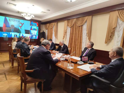 Юрий Чайка провел заседание Межведомственной комиссии по снижению уровня неформальной занятости и легализации трудовых отношений на Северном Кавказе