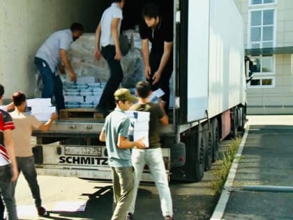 Микаил Гуцериев обеспечил школы республики новыми учебниками