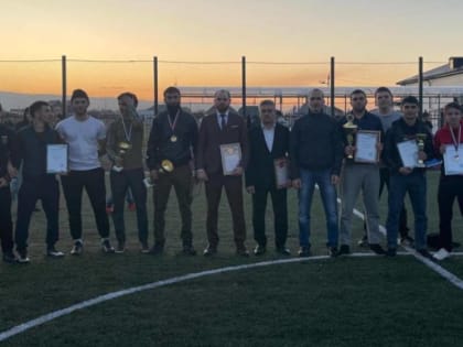 В сельском поселении Нестеровское состоялся захватывающий футбольный матч Нестеровской школьной лиги, на кубок главы Сунженского района