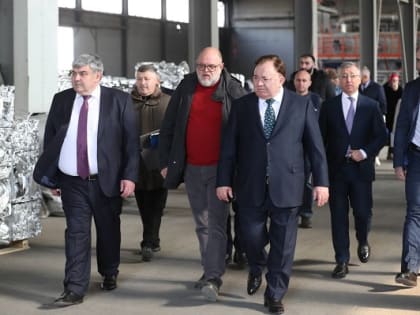 Казбек Коков проявил большой интерес к предприятиям первого в СКФО алюминиевого кластера — заводам «РИАЛ» и «РИАК»