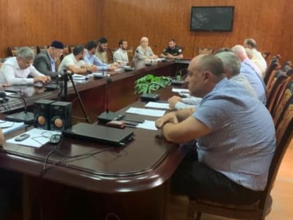 В актовом зале администрации Сунженского района прошло заседание антитеррористической комиссии Сунженского района