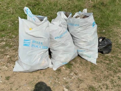 Субботник приуроченный к Всероссийской акции Вода России