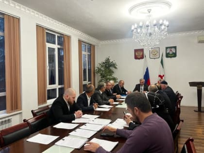 29.11.2023 состоялось заседание комиссий по бюджету и нормотворчеству, с участием председателей всех постоянных комиссий.