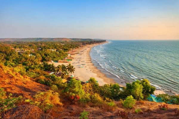 Goa Tourism: Beautiful Beaches,Waterfalls,Best Tourist Places, Festivals Goa