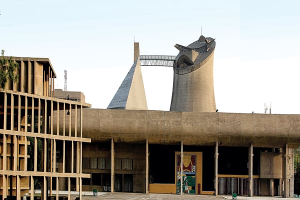Chandigarh : Best Tourist Places, Famous Architecture Chandigarh