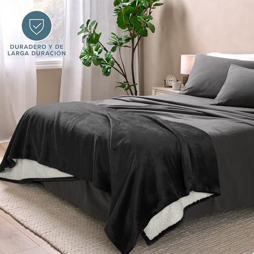 Vue 4 de Bare Home Couverture Sherpa