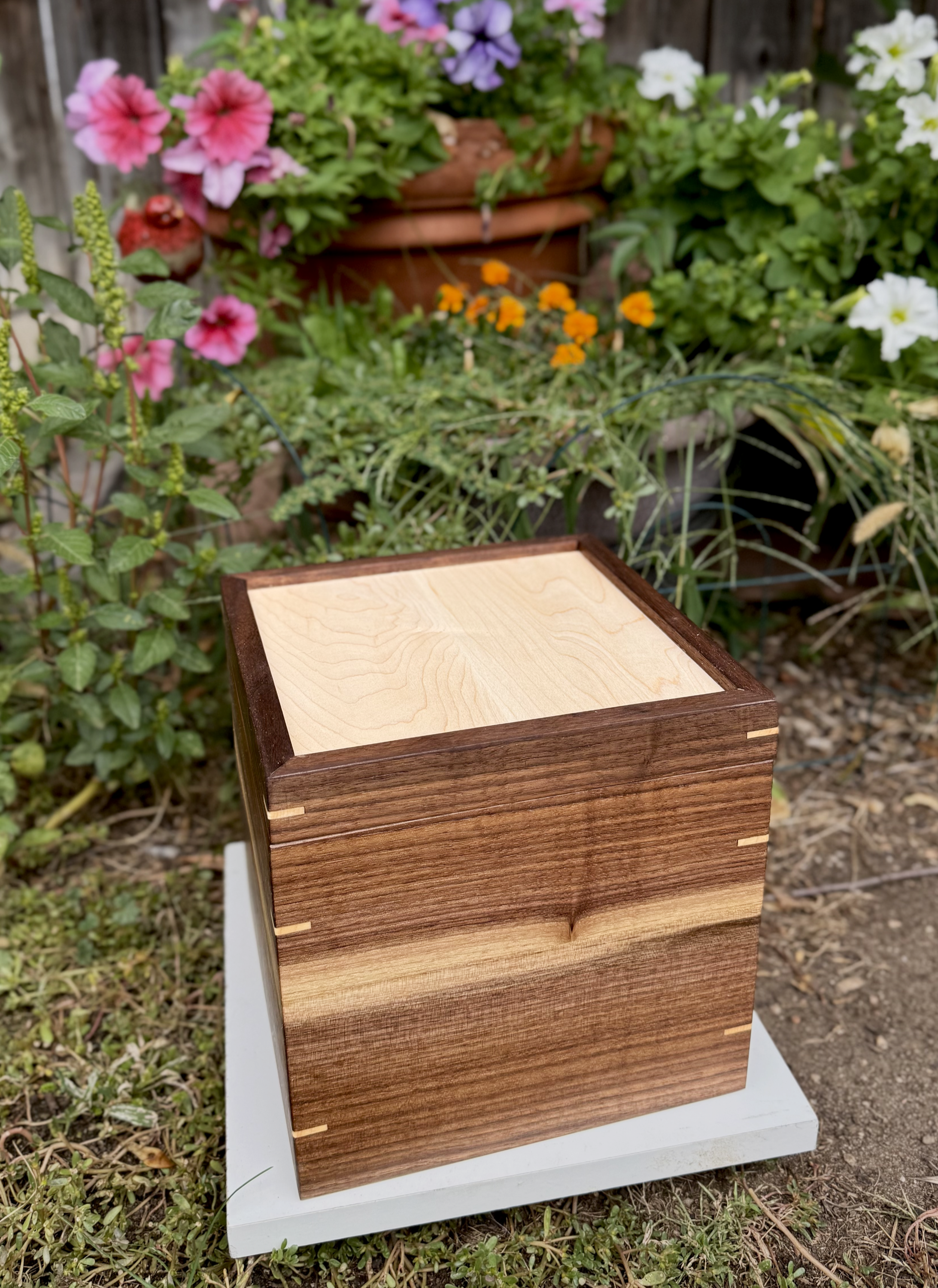 Urn