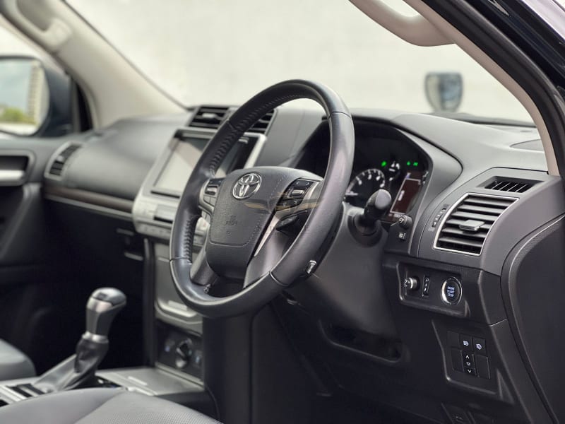 TOYOTA PRADO TX-L