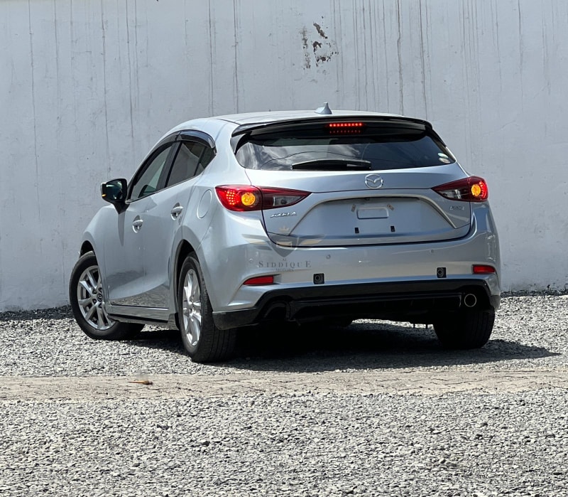 MAZDA AXELA SPORT