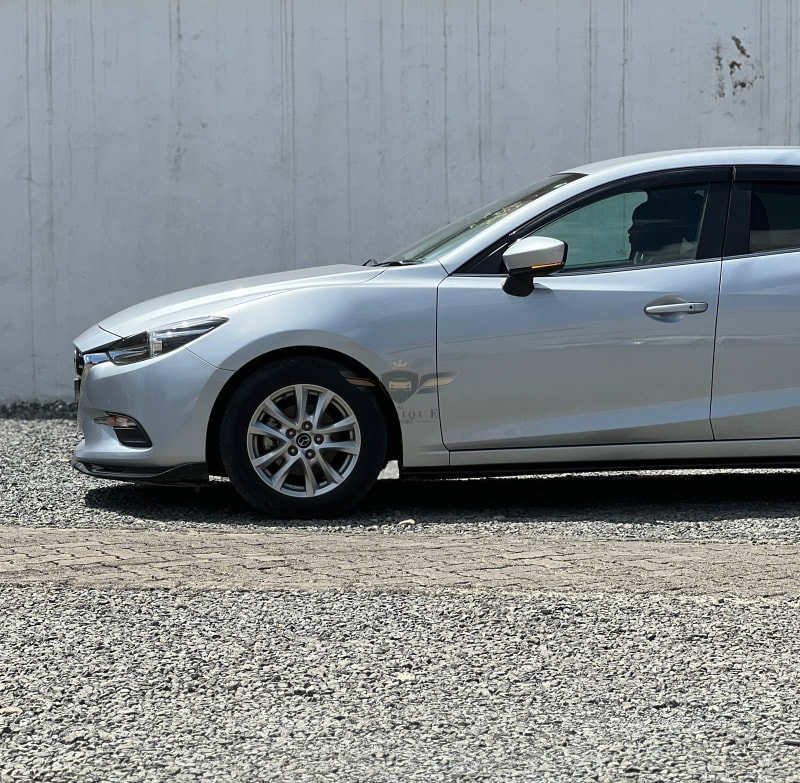 MAZDA AXELA SPORT