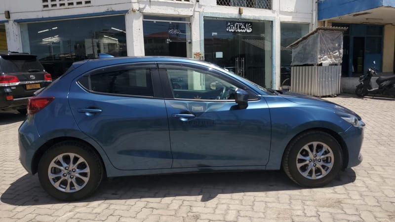 MAZDA 2 SkyActivD
