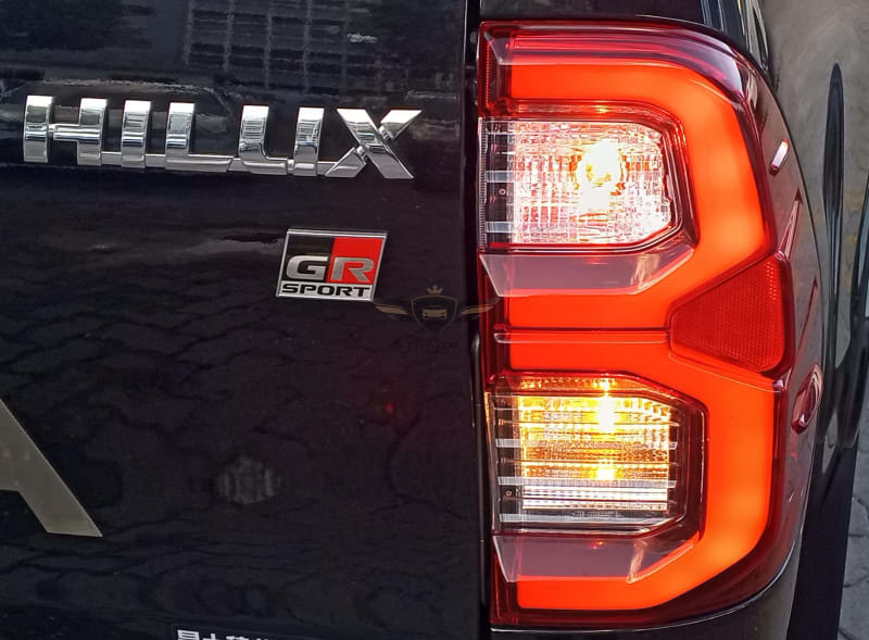 TOYOTA HILUX D/Cab GR SPORT
