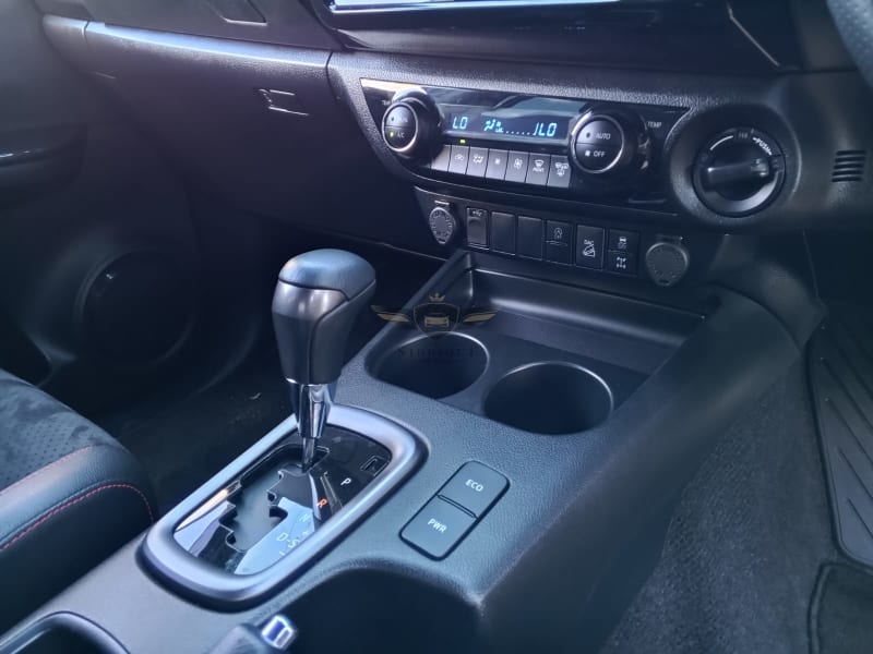 TOYOTA HILUX D/Cab GR SPORT
