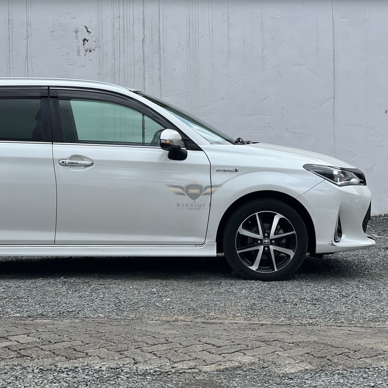 TOYOTA FIELDER