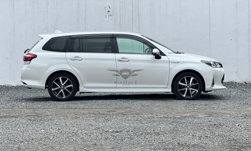 TOYOTA FIELDER