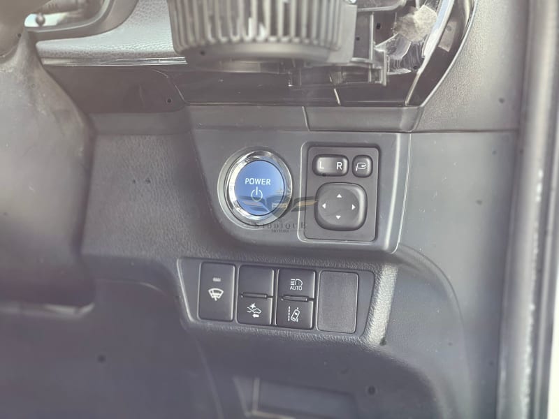 TOYOTA FIELDER