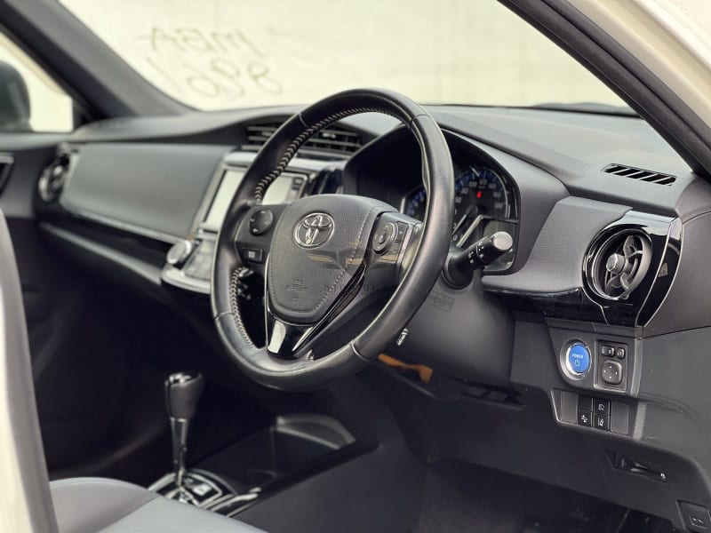 TOYOTA FIELDER