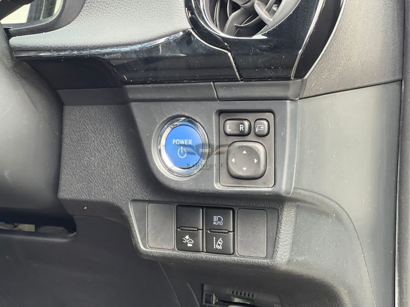 TOYOTA FIELDER