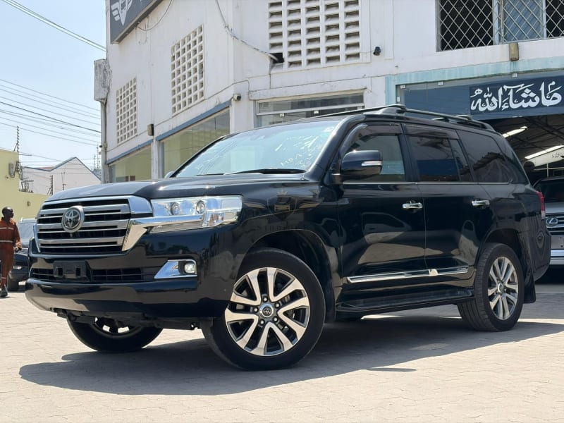 TOYOTA LANDCRUISER ZX