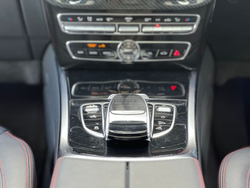 MERCEDES-BENZ G-WAGON G350D