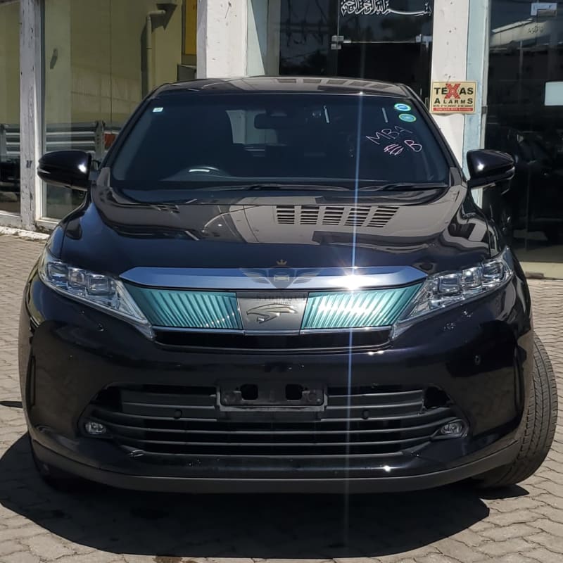 TOYOTA HARRIER PREMIUM 