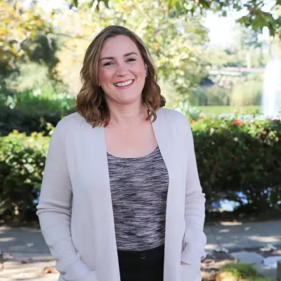 Leah Bugg - Birth Professional Profile