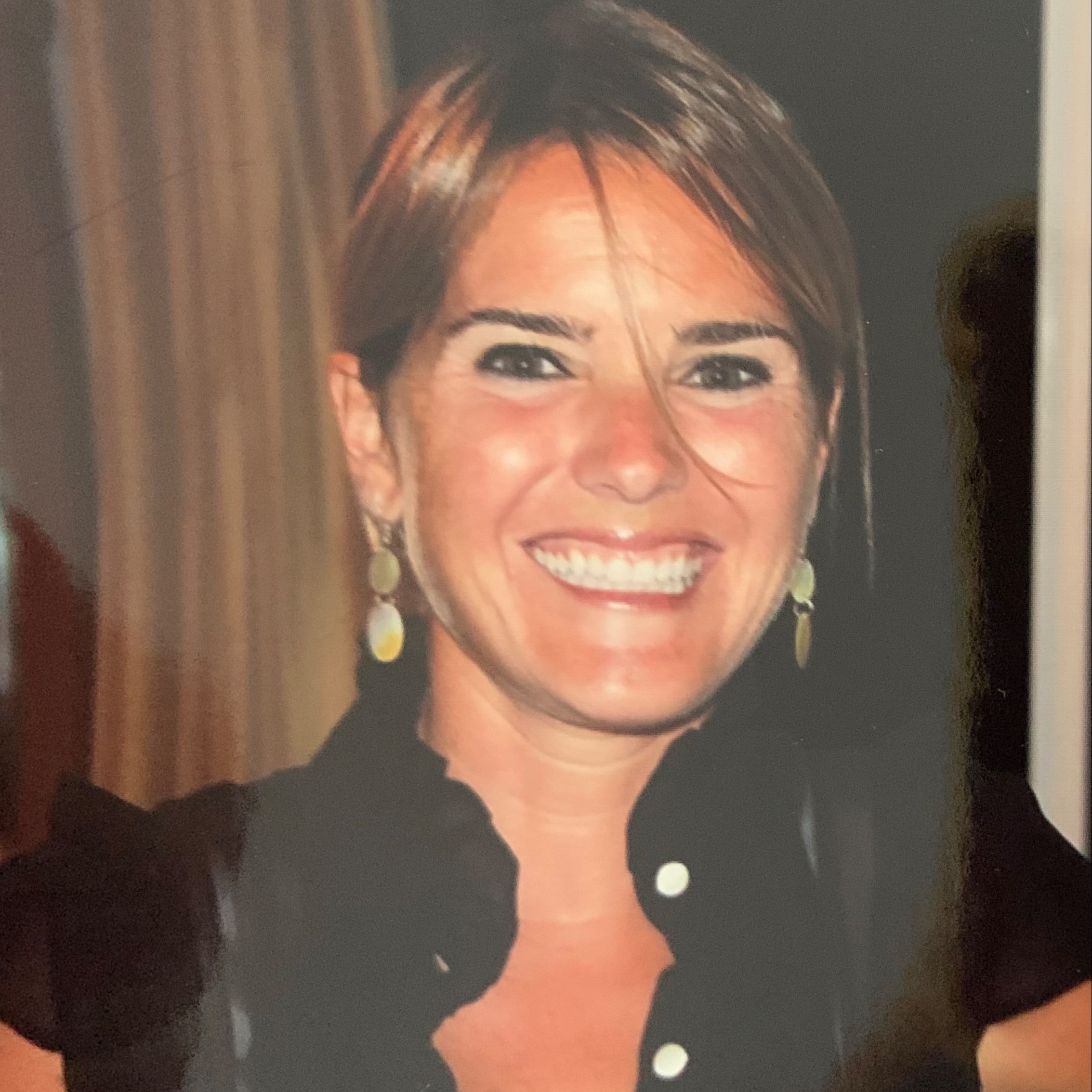 Maggie Rezende - Birth Professional Profile