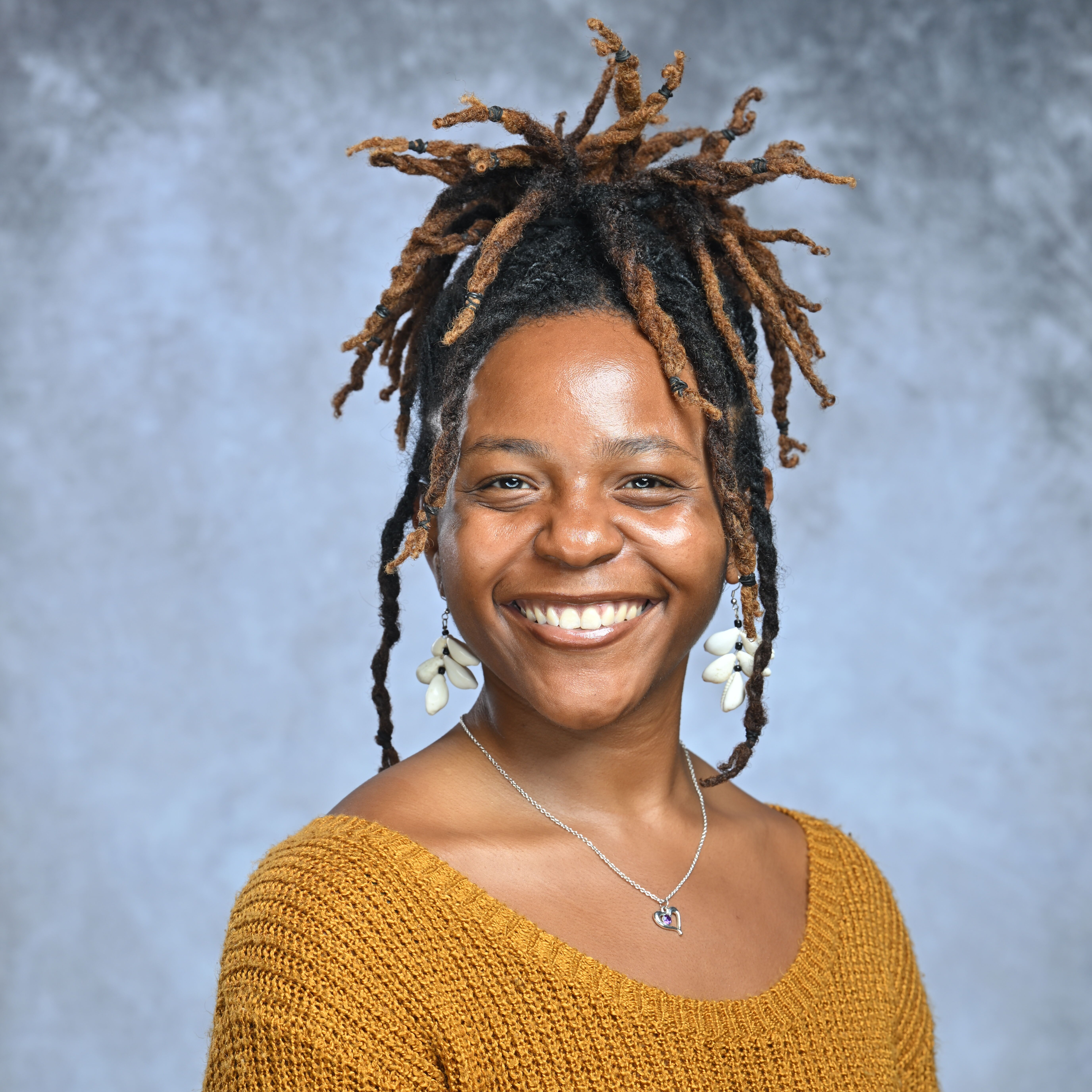 Nia Dariso - Birth Professional Profile