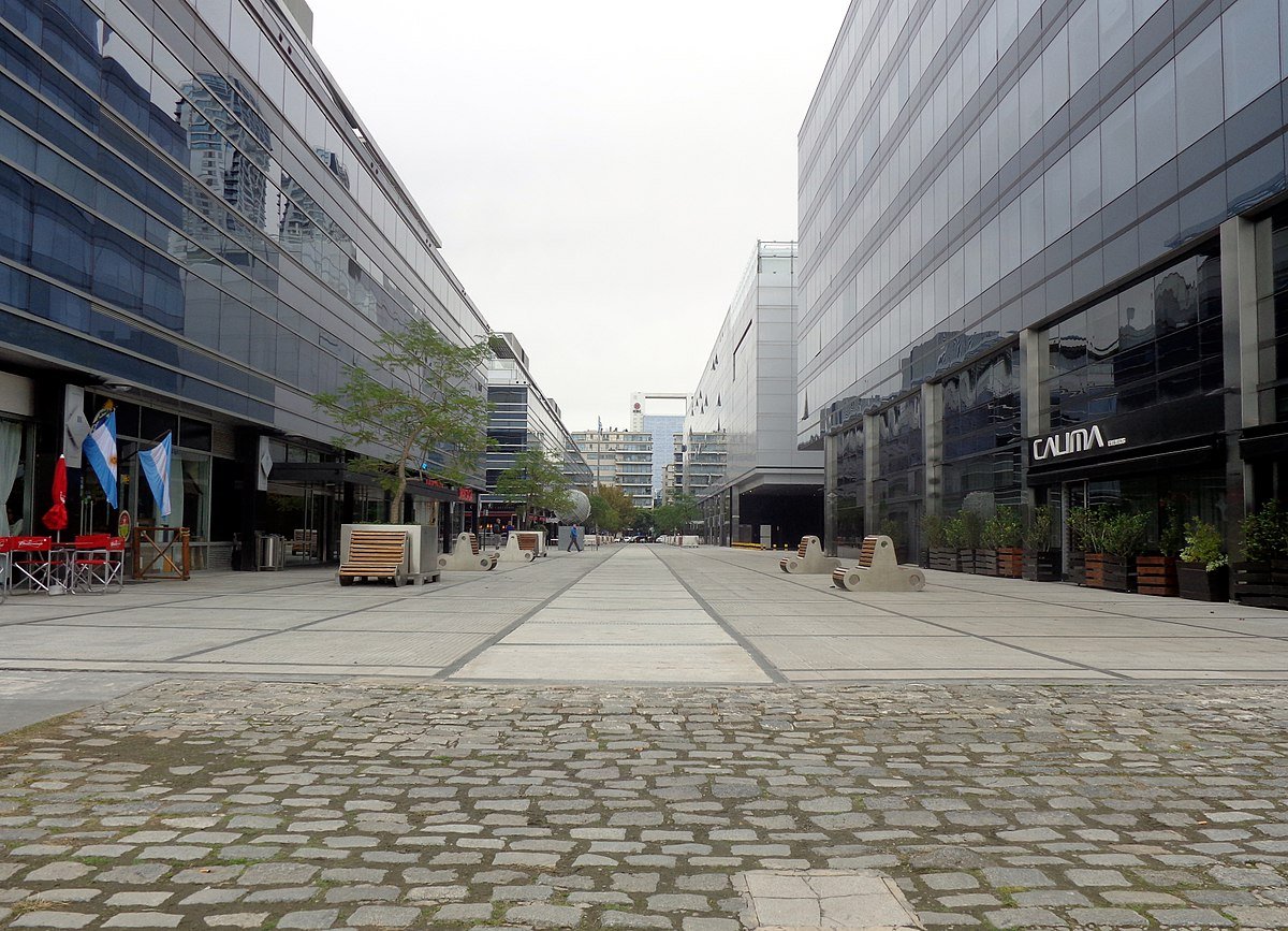 Puerto Madero Promenade